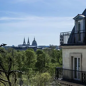 La Tamise - Esprit De France 4*, Paris França
